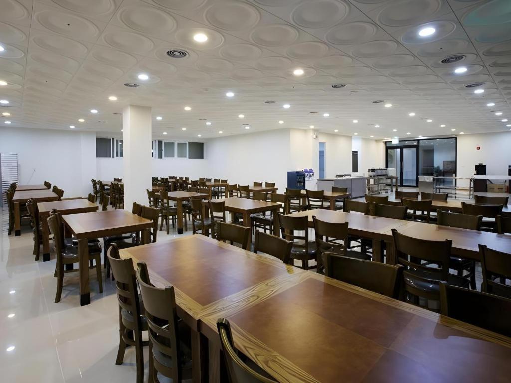 Ewha Hotel Jeju by Eksteriør bilde
